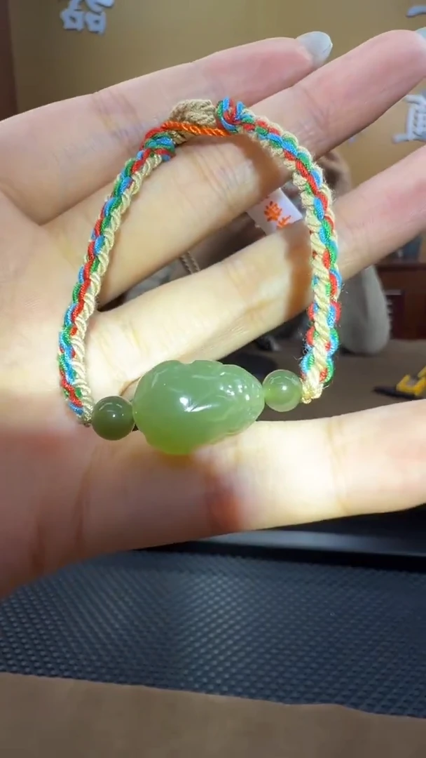 颈饰未镶嵌和田玉手绳