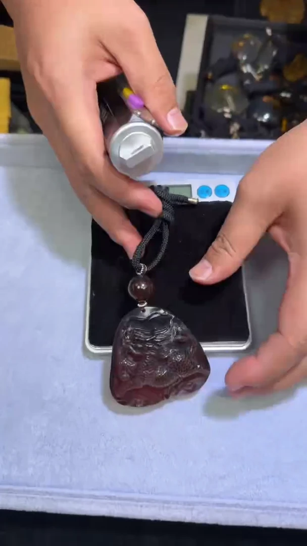 琥珀吊坠(不含链)未镶嵌吊坠