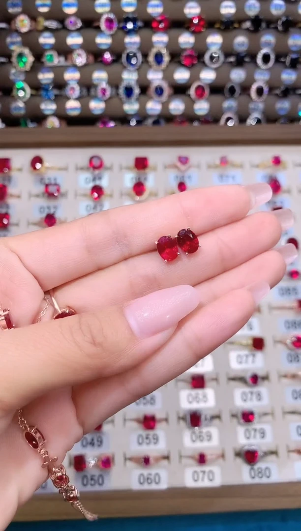 耳饰银S925镶嵌红宝石玫瑰金酒红68