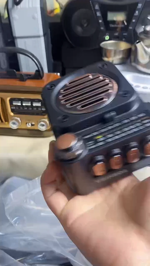 沉*小东小收音机