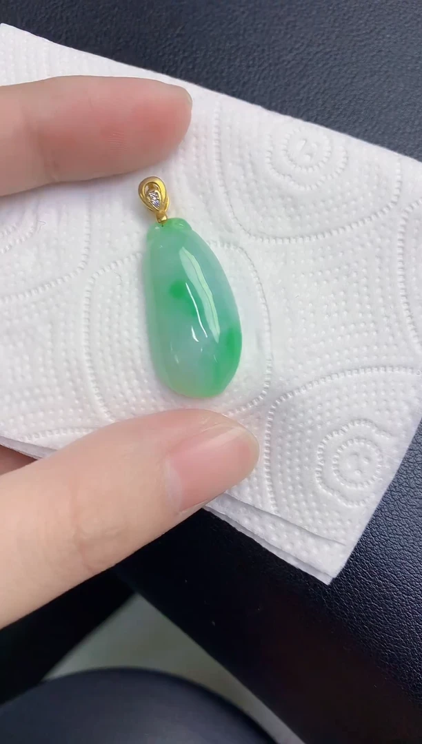 颈饰未镶嵌翡翠天然翡翠缅甸A货