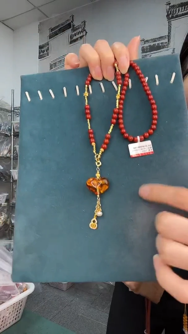 裸石琥珀未镶嵌A2198