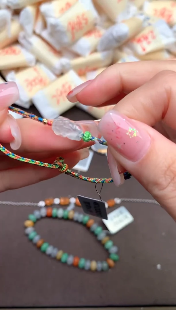 【闪购商品】翡翠手绳未镶嵌—