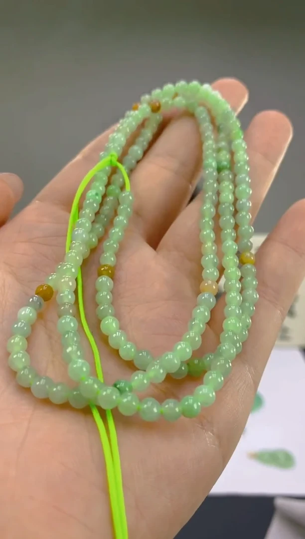 翡翠未镶嵌颈饰天然A货缅甸翡翠