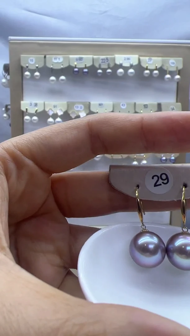 【闪购商品】淡水珍珠耳饰18K金镶嵌29