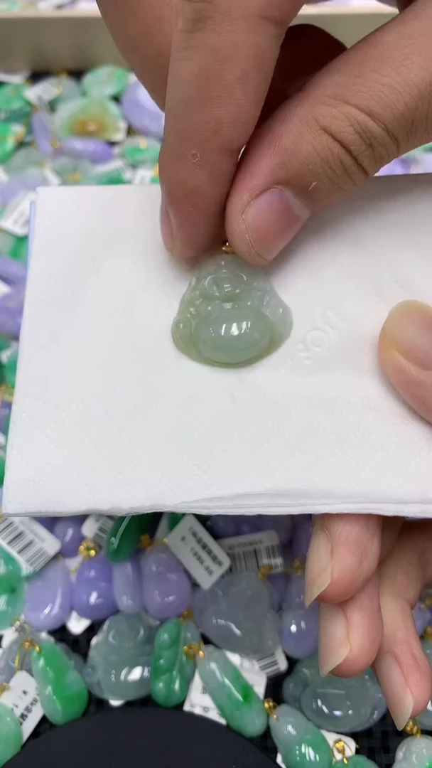 颈饰未镶嵌翡翠天然缅甸翡翠A货