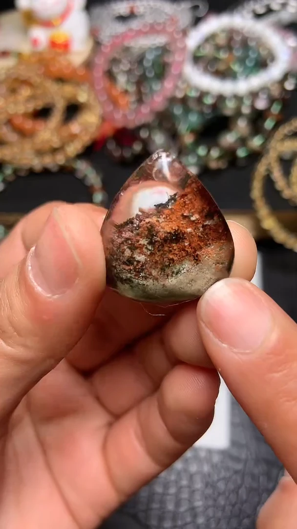 【闪购商品】水晶吊坠(赠链)未镶嵌102