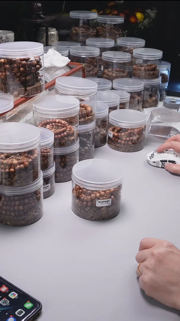 檀香木手串/手链巴*粥老山檀香精品老料横纹1.0*108颗