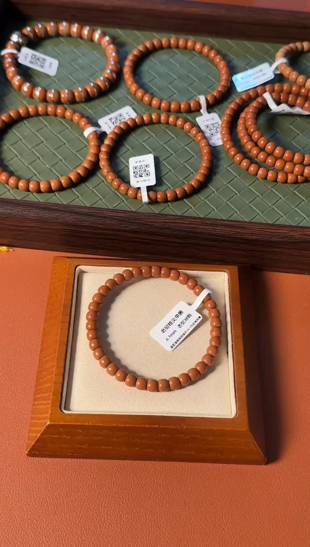 手串橄榄核【168核尖】61mm老挝一代核尖老型单圈 三花面无白