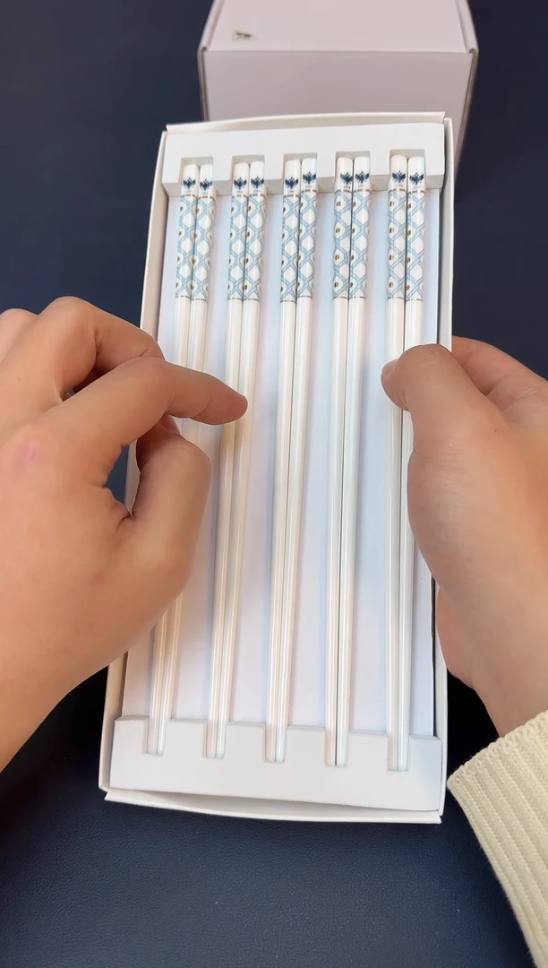 瓷片老号重启，一漏到低@@Y346