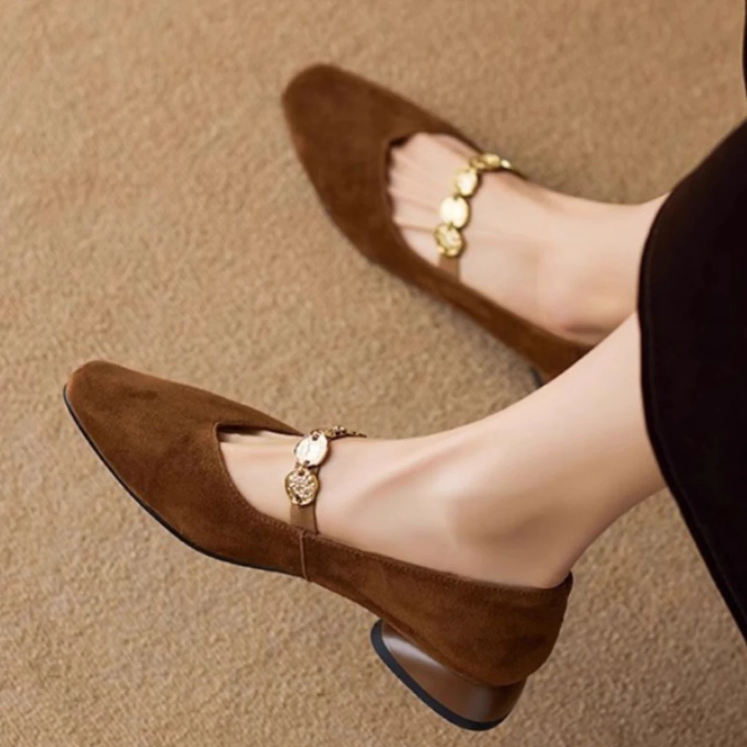 软皮法式复古低跟玛丽珍女鞋2025新款百搭配裙子气质方头浅口单鞋