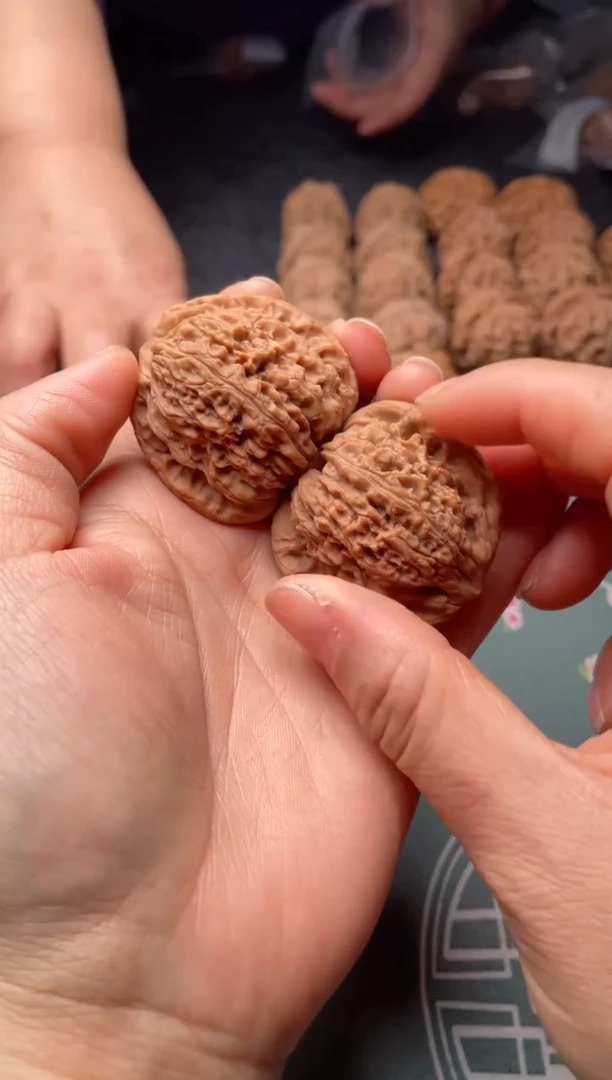 把件文玩核桃w77  南疆石 42尺