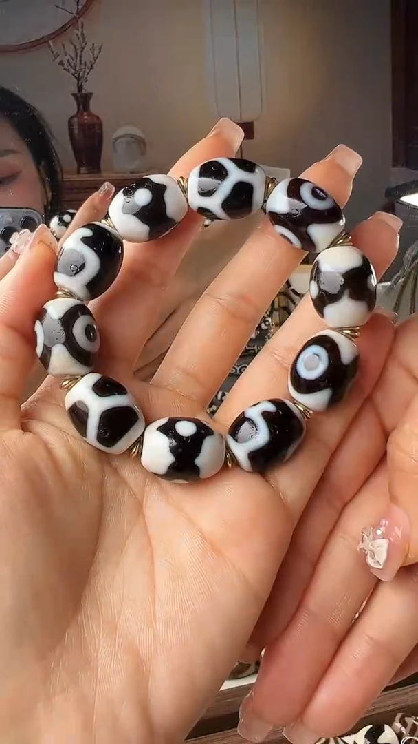 【闪购商品】玛瑙/玉髓颈饰未镶嵌达洛