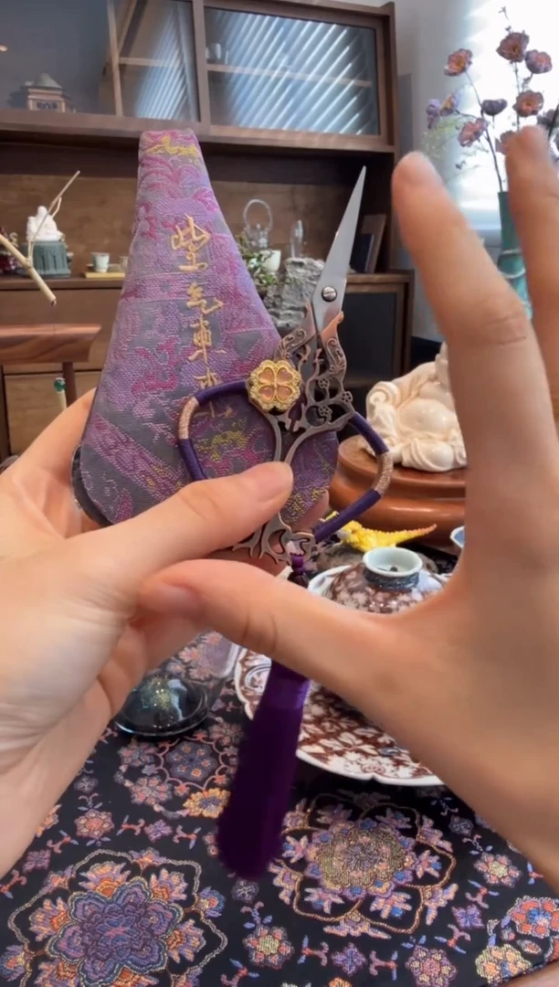 “紫气东来 ”紫色小茶剪1111111111