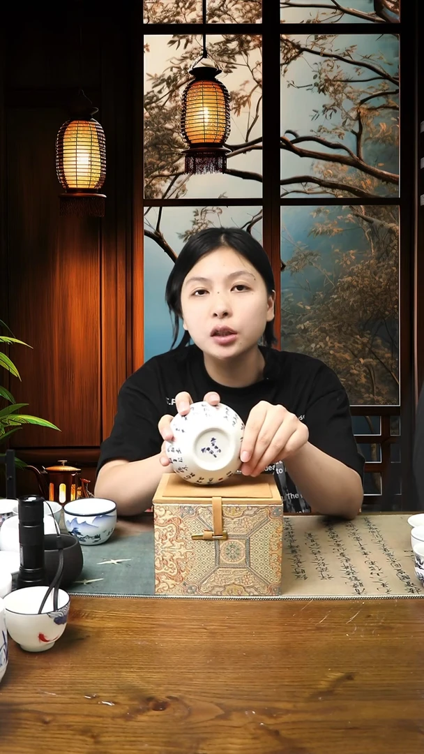 景德镇高温瓷花旦普洱