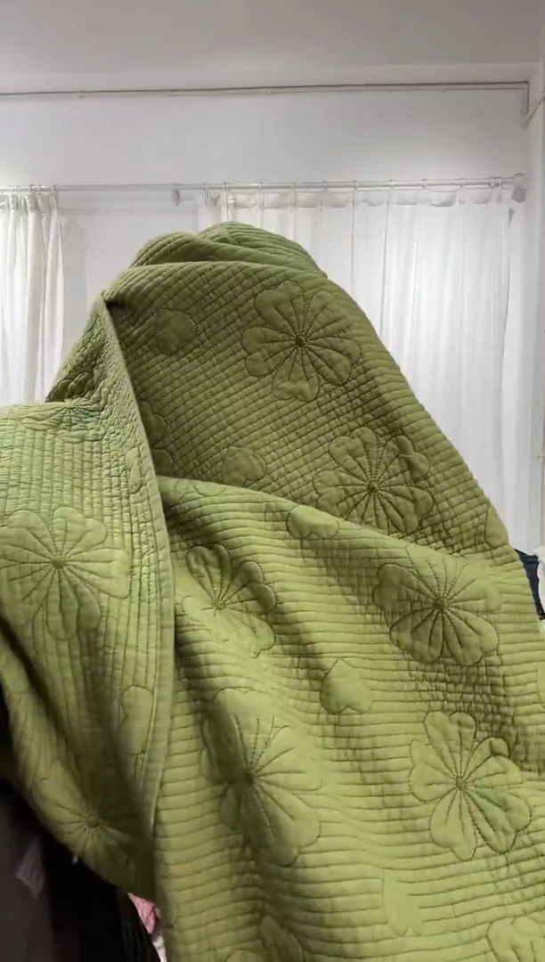 棉230*250纯棉床盖77号无瑕