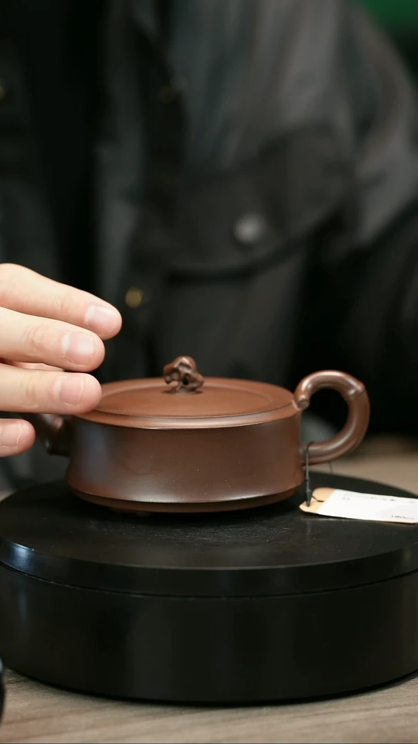 茶壶紫砂暉****࿐H1598赵信军三足圆竹
