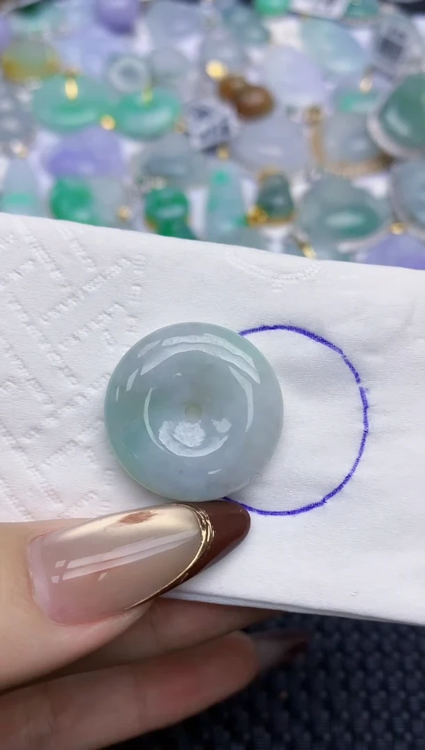 颈饰未镶嵌翡翠   天然翡翠A货  百元以上9米证书费自理