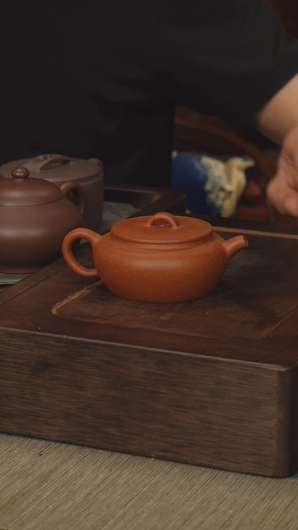 茶壶紫砂半手工130容量