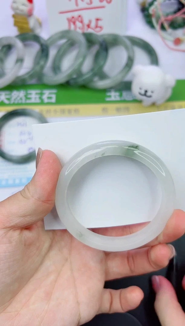 【闪购商品】石英质玉手镯未镶嵌246-56.9