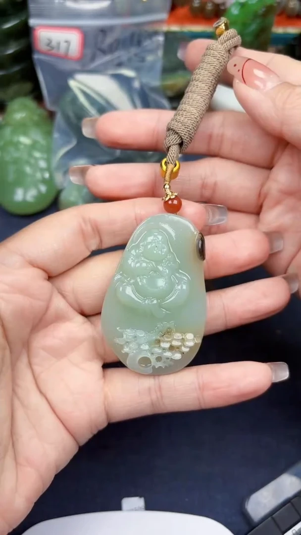 颈饰未镶嵌和田玉和田玉