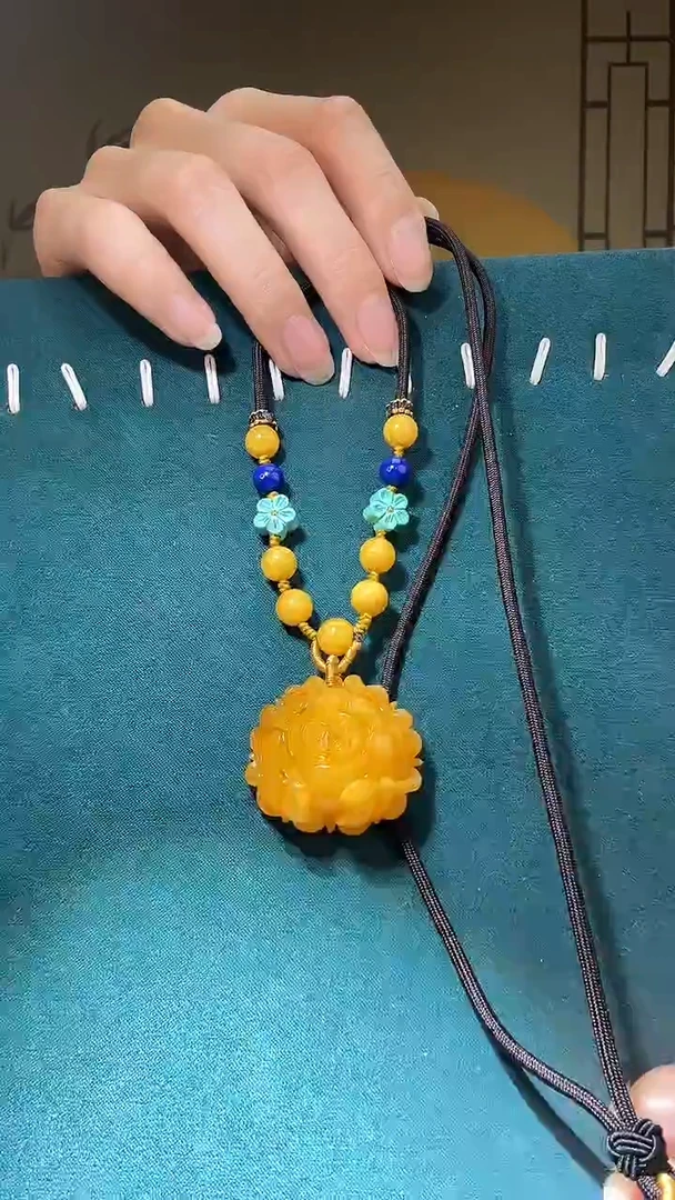 【闪购商品】琥珀裸石未镶嵌A0124背部不平介意勿拍