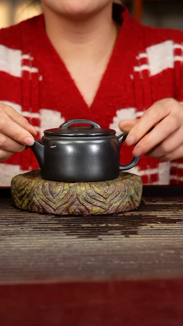 宜兴原矿紫砂壶茶壶宜兴原矿紫砂壶茶壶200C