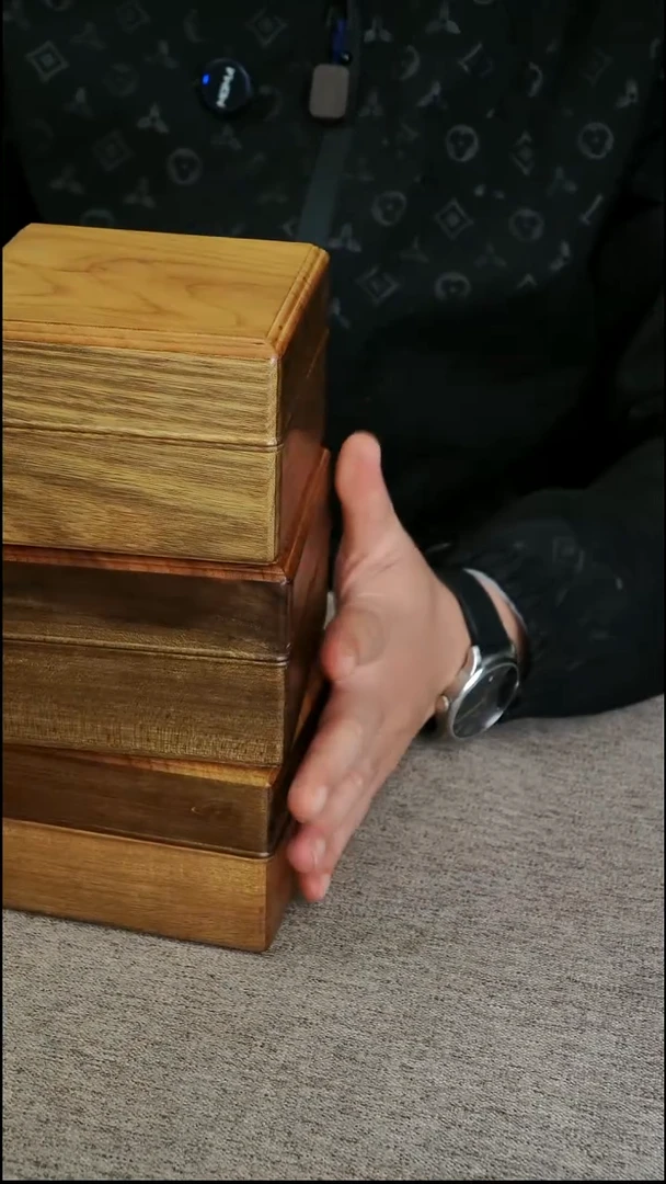 金丝楠漠**山金丝楠灯草线天地盖首饰盒