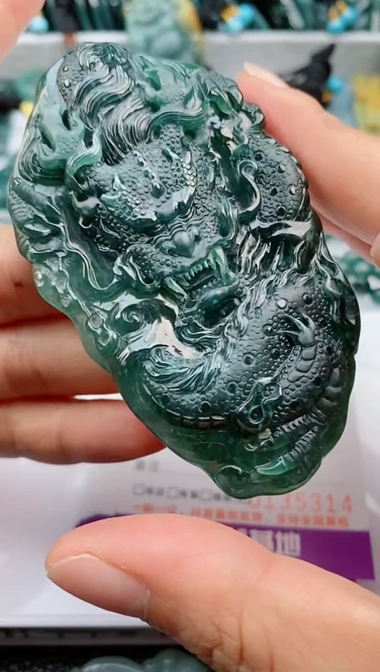 【闪购商品】翡翠颈饰未镶嵌