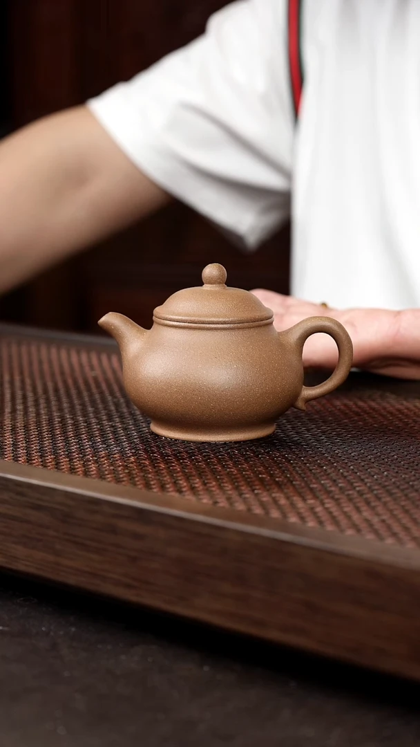 茶壶紫砂芝麻绿潘壶