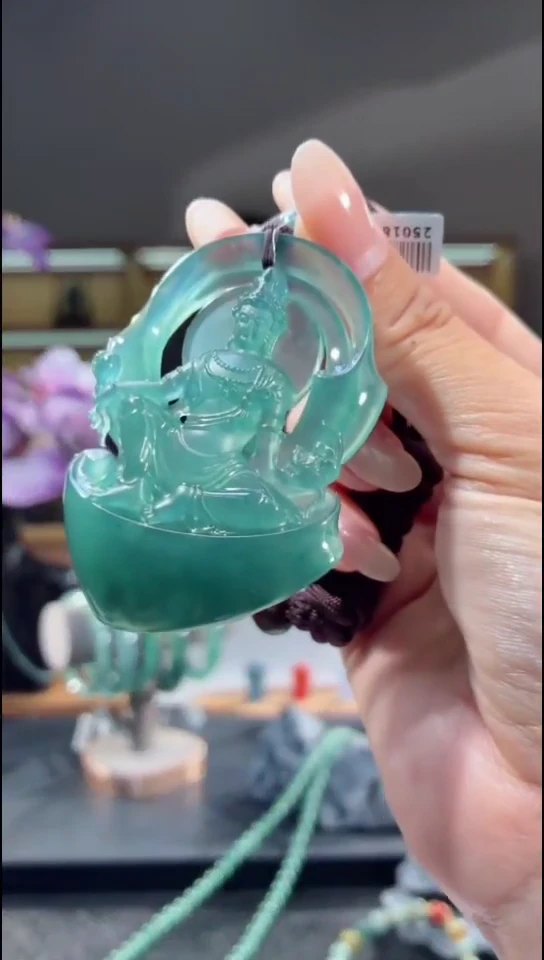 吊坠(不含链)未镶嵌翡翠观音