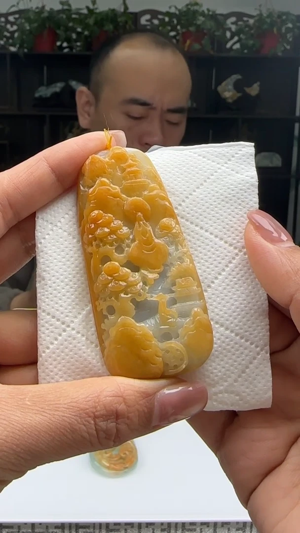 【闪购商品】翡翠颈饰未镶嵌天然翡翠A货吊坠