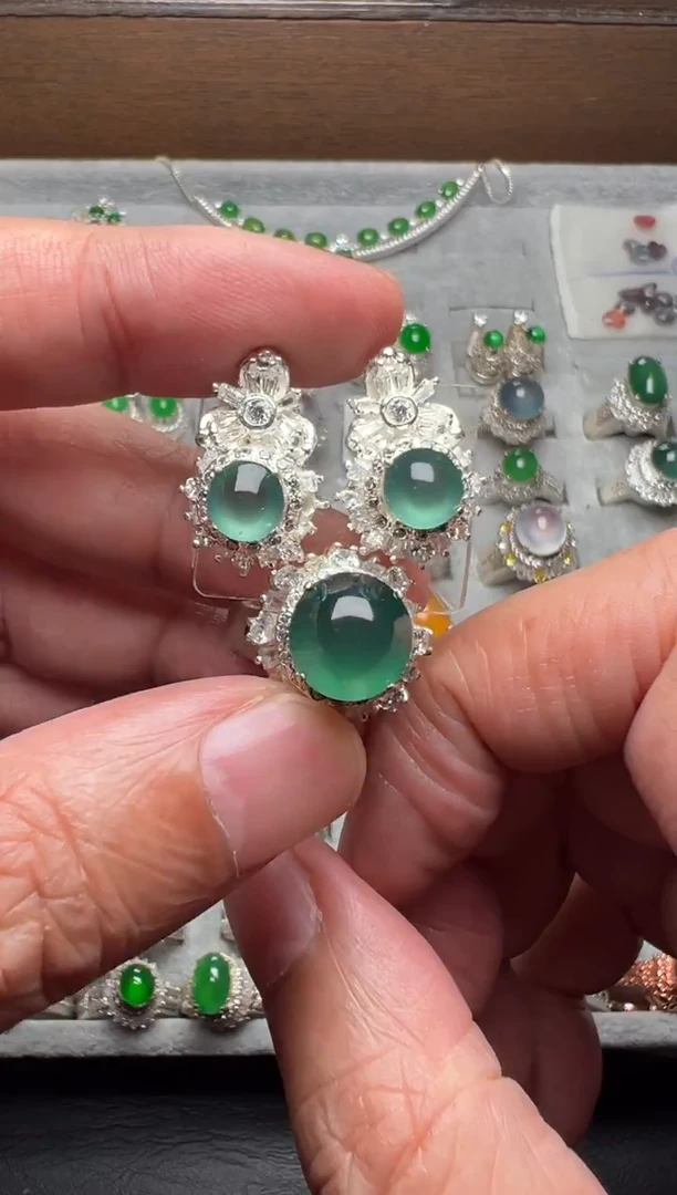 未镶嵌定制翡翠缅甸A货翡翠