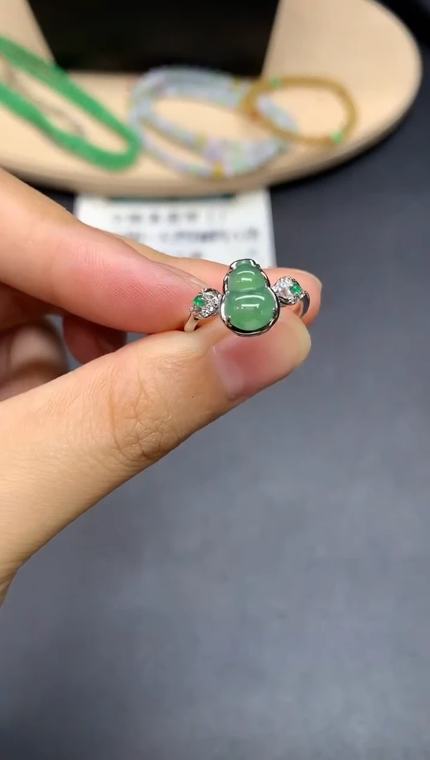翡翠戒指银S925镶嵌葫芦【多样性发其一】
