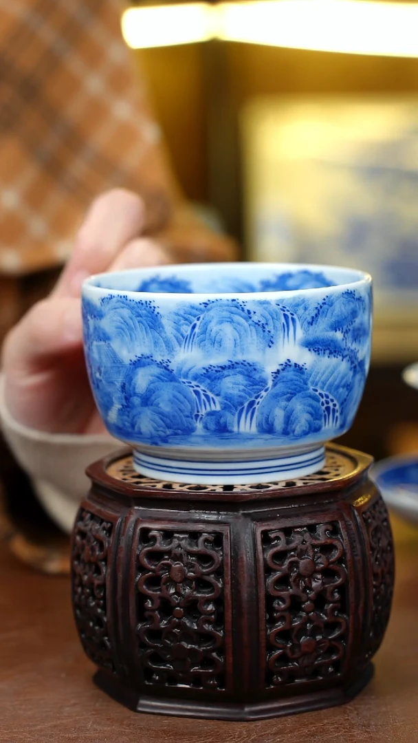 青花山水大直口杯