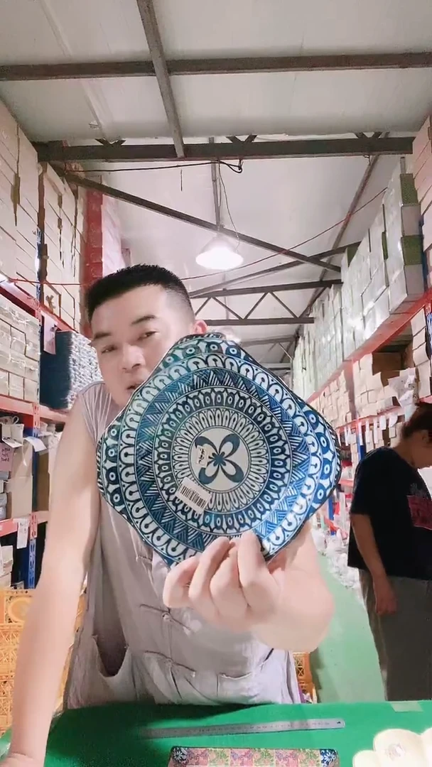 瓷片碗碟好物一件不留@@1