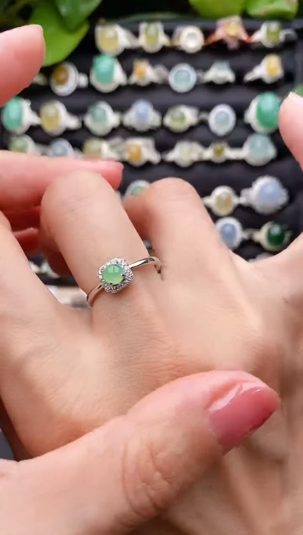 【闪购商品】翡翠戒指银S925镶嵌缅甸天然A货翡翠44  5-3