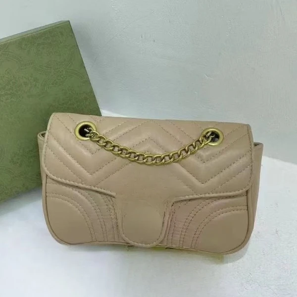 【C23】2025年新款大容量女包