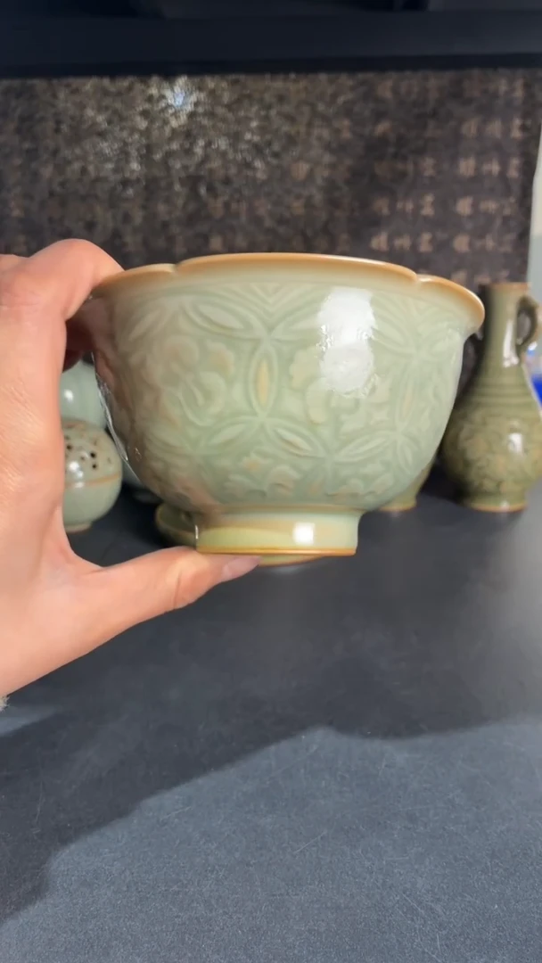 耀州窑仰山微瑕钱纹高足碗