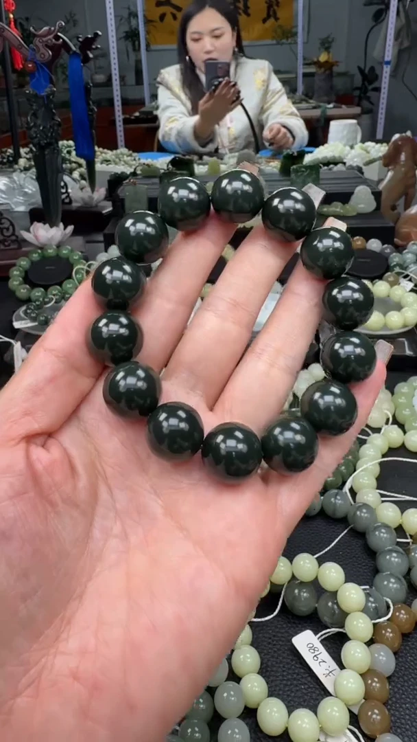 未镶嵌手串和田玉新疆黑青卡16