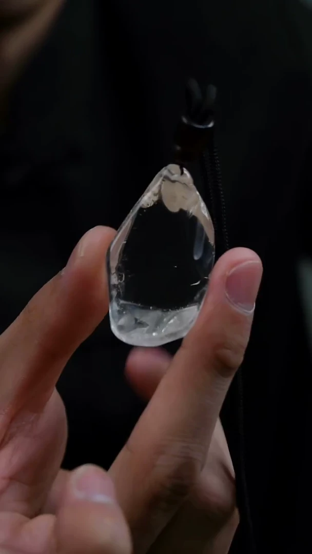 吊坠(赠链)未镶嵌水晶水晶