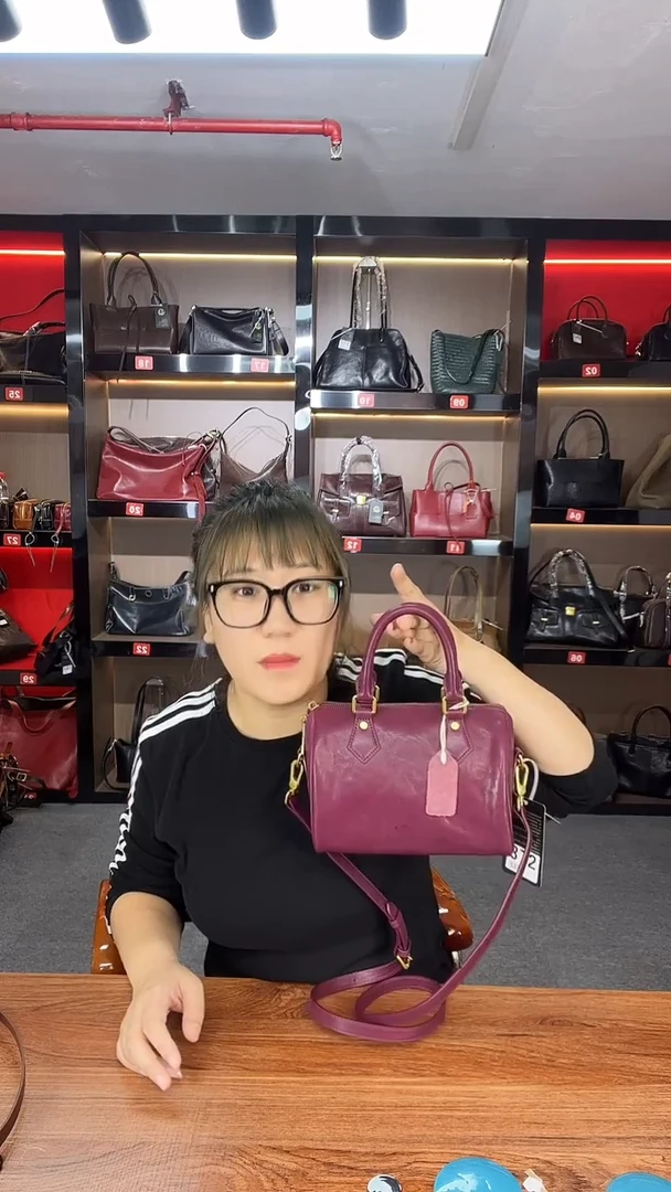 牛皮（革）波斯顿紫色