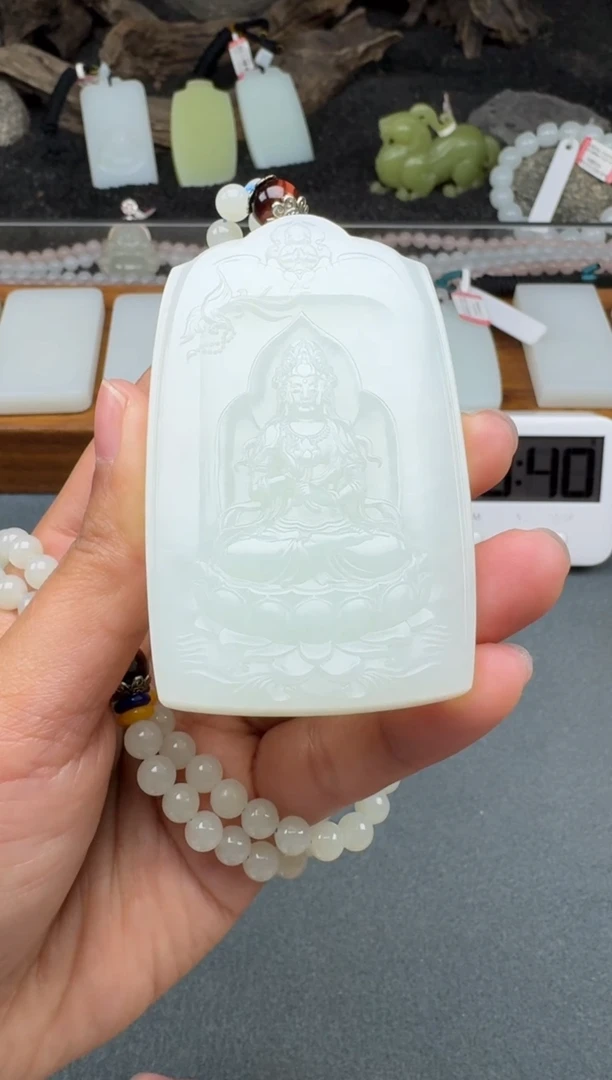颈饰未镶嵌和田玉1