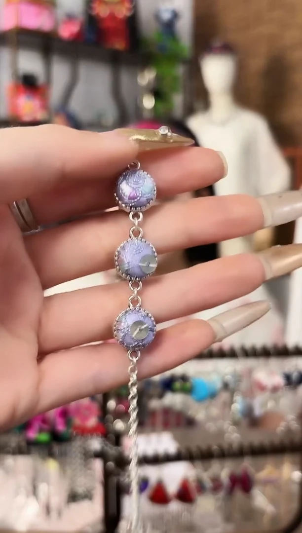 织绣?***中云之谣非遗老绣饰品049