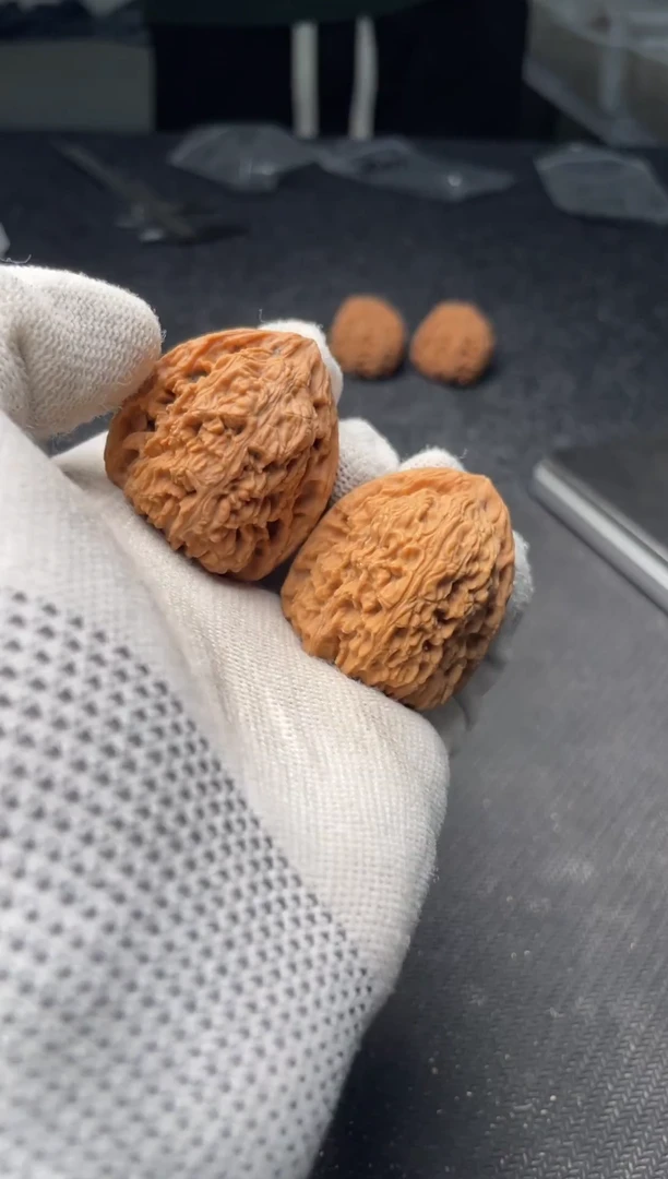 把件文玩核桃a187  南疆石 35尺