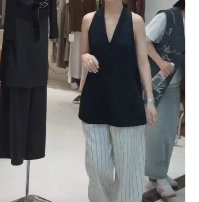 2025春季新款网红同款洋气气质韩版爆款无袖上衣裤子两件套彩o