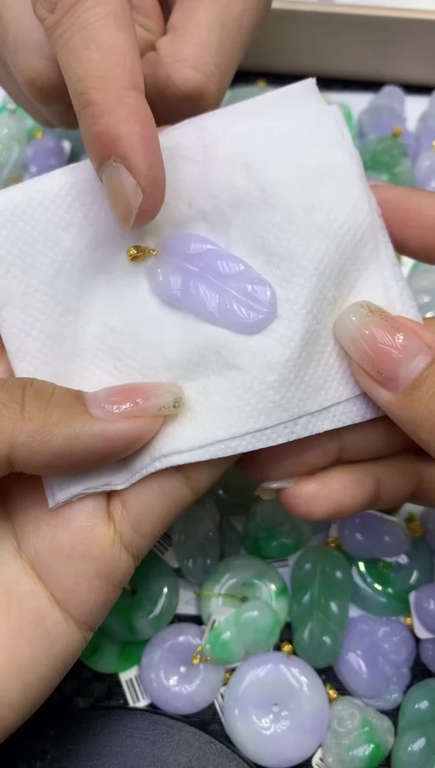 颈饰未镶嵌翡翠天然缅甸A货翡翠