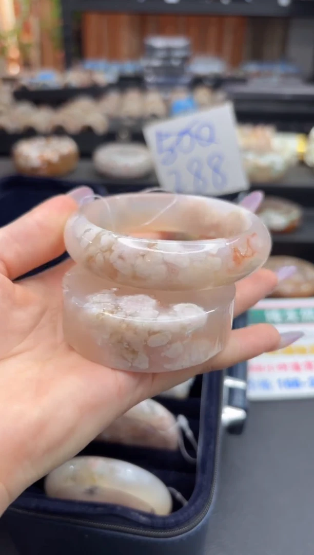 未镶嵌手镯石英质玉C471(59圈赠送镯心)