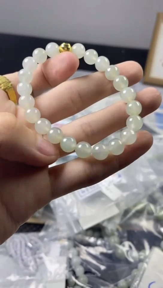 未镶嵌定制翡翠翡翠