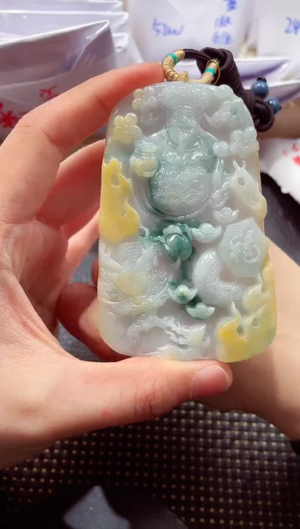 颈饰未镶嵌翡翠000111